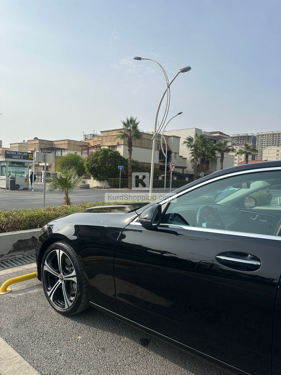 Mercedes Benz 300 2023