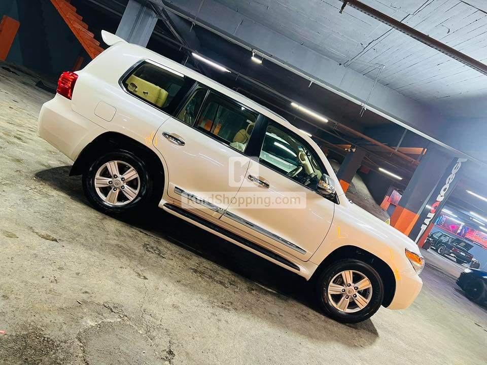 Toyota Landcruiser 2015