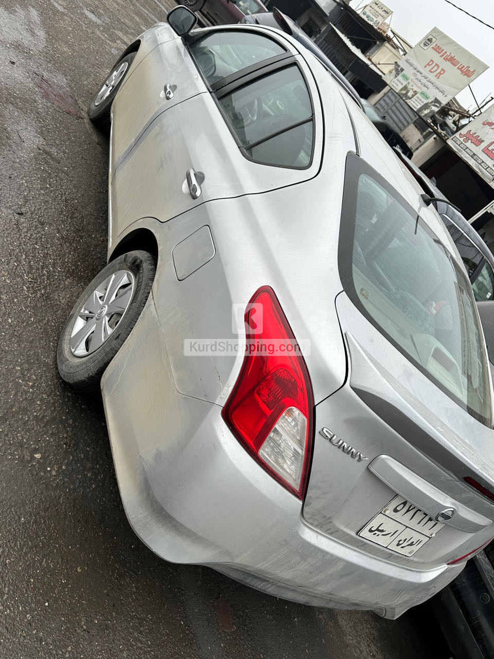 Nissan Sunny 2015