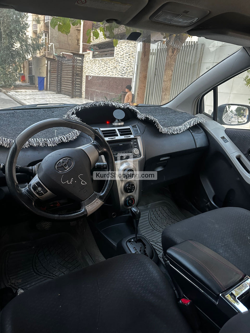 Toyota Yaris 2011