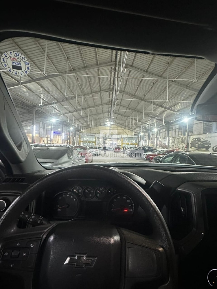 Chevrolet Silverado 2023