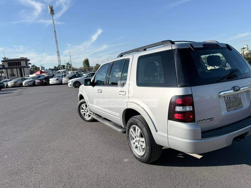Ford Explorer 2010