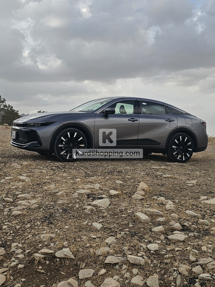 Toyota Super Crown 2023