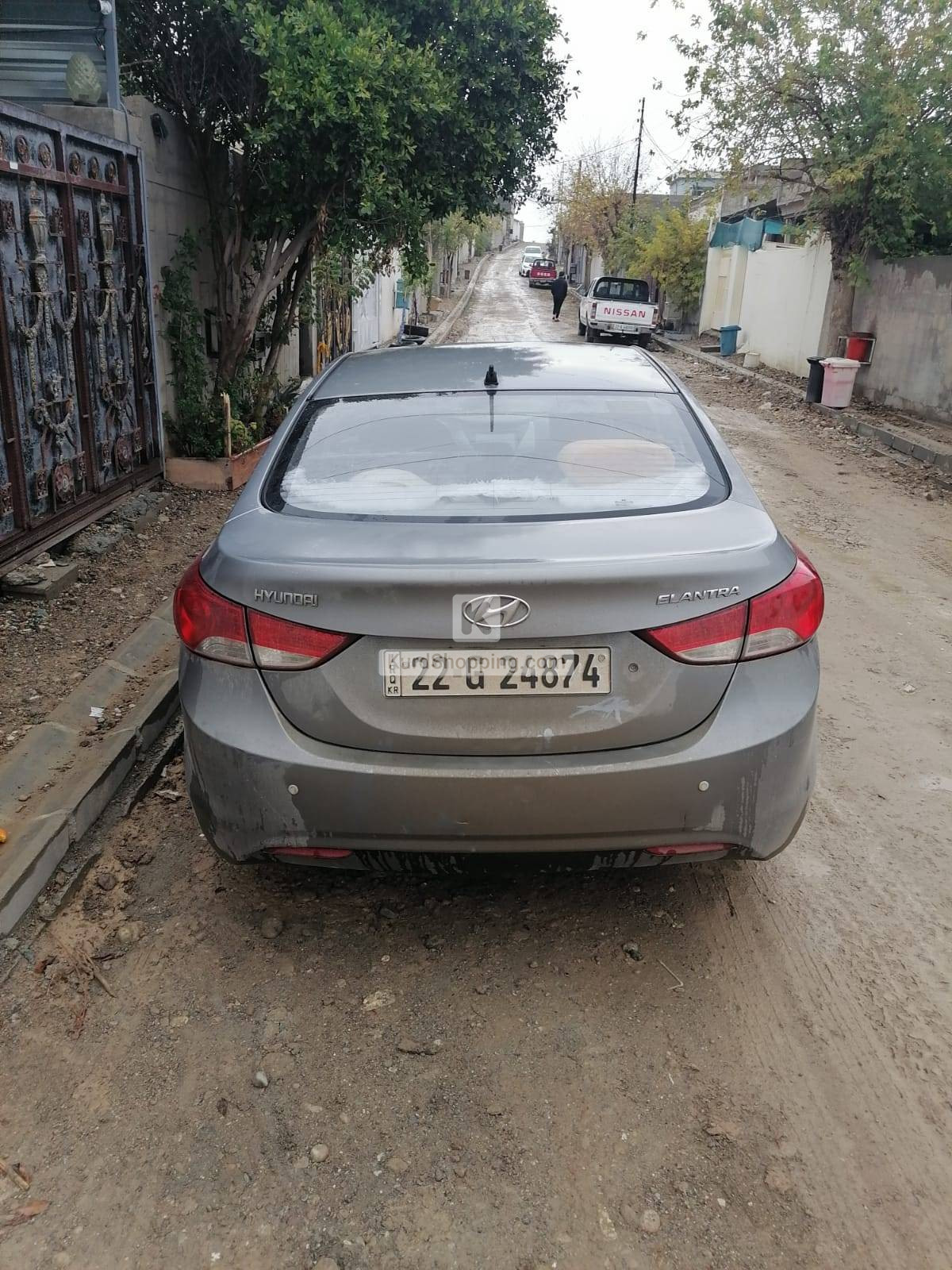 Hyundai Elantra 2012