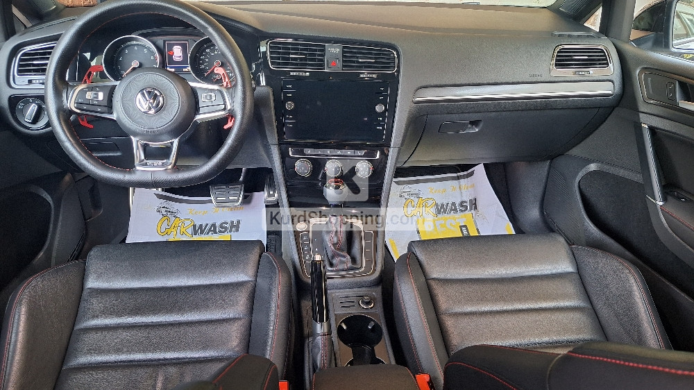 Volkswagen Golf 2021