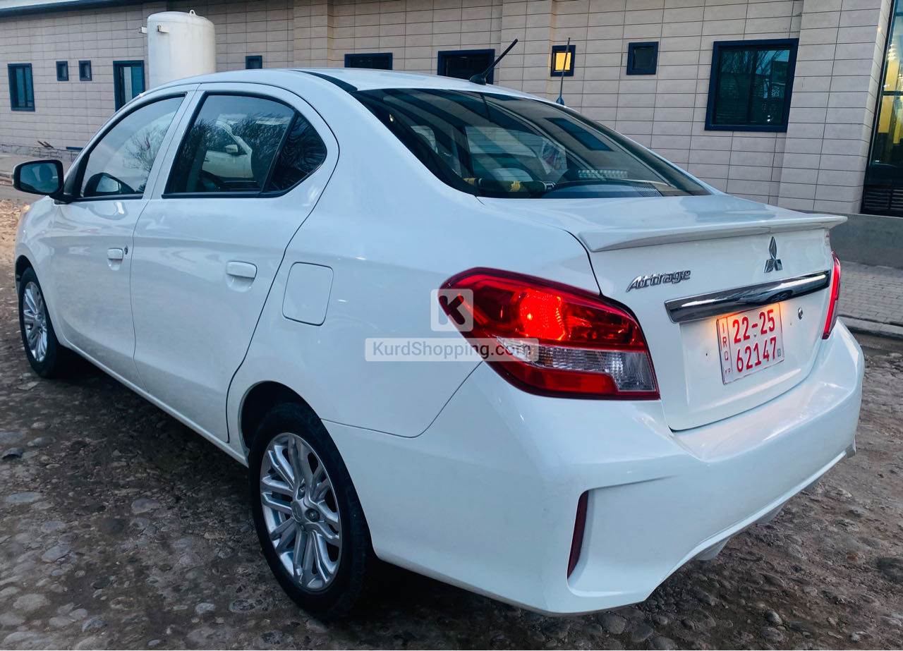 Mitsubishi Mirage 2023