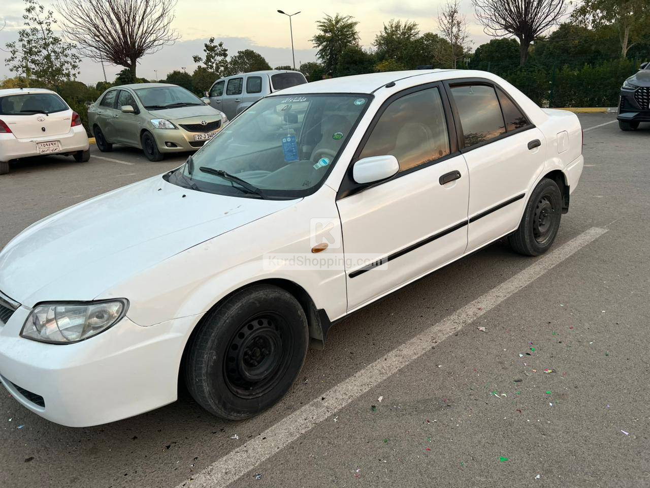 Mazda 323 2003