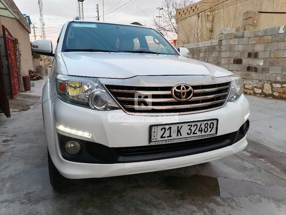 Toyota Fortuner 2013