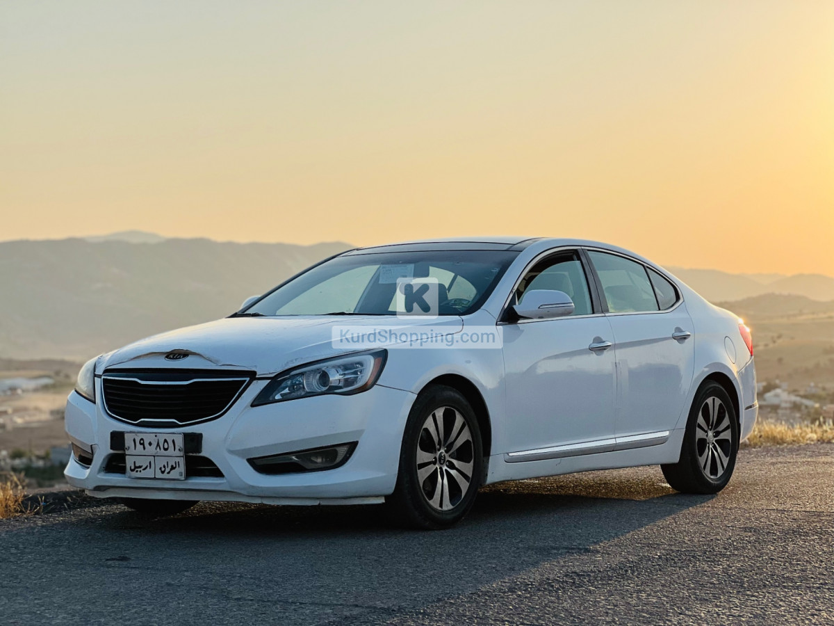 KIA Caddenza 2011