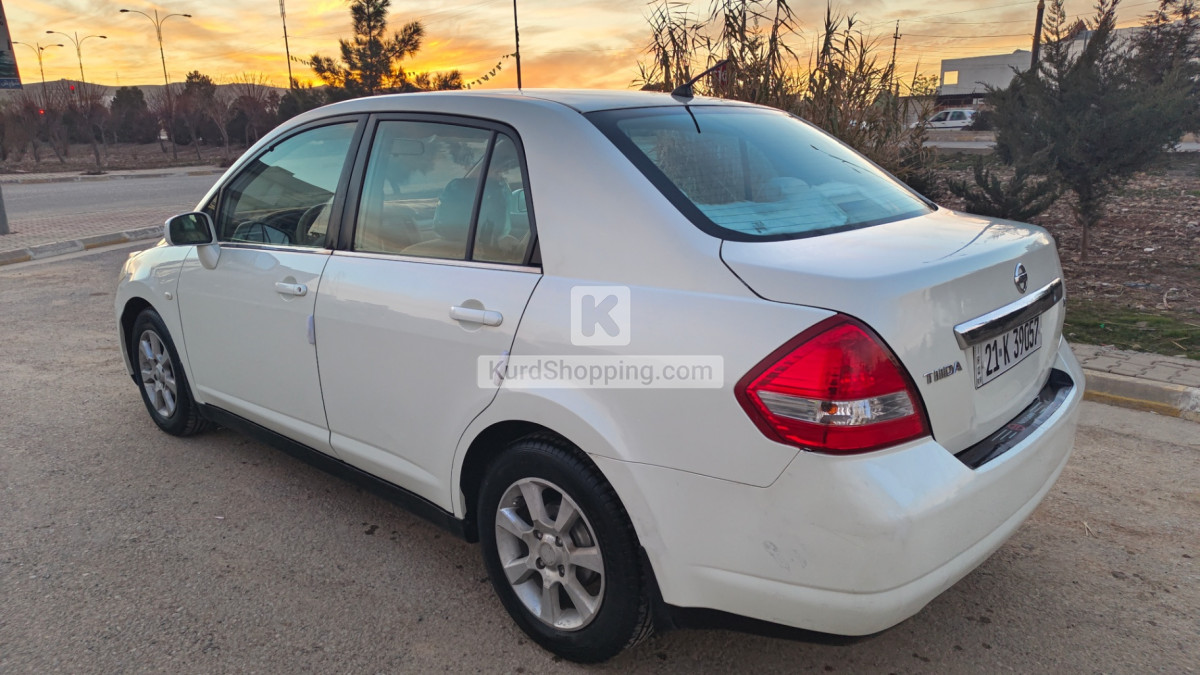 Nissan Tiida 2009