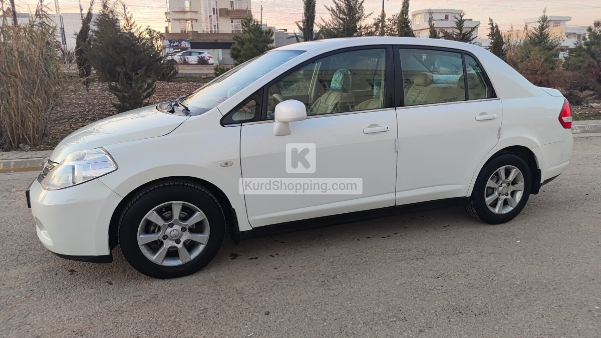 Nissan Tiida 2009