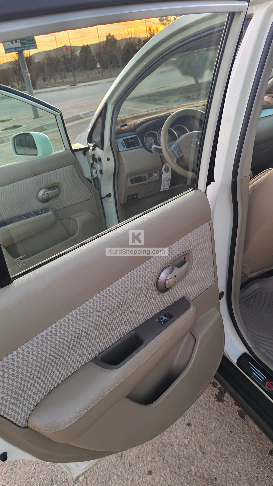 Nissan Tiida 2009