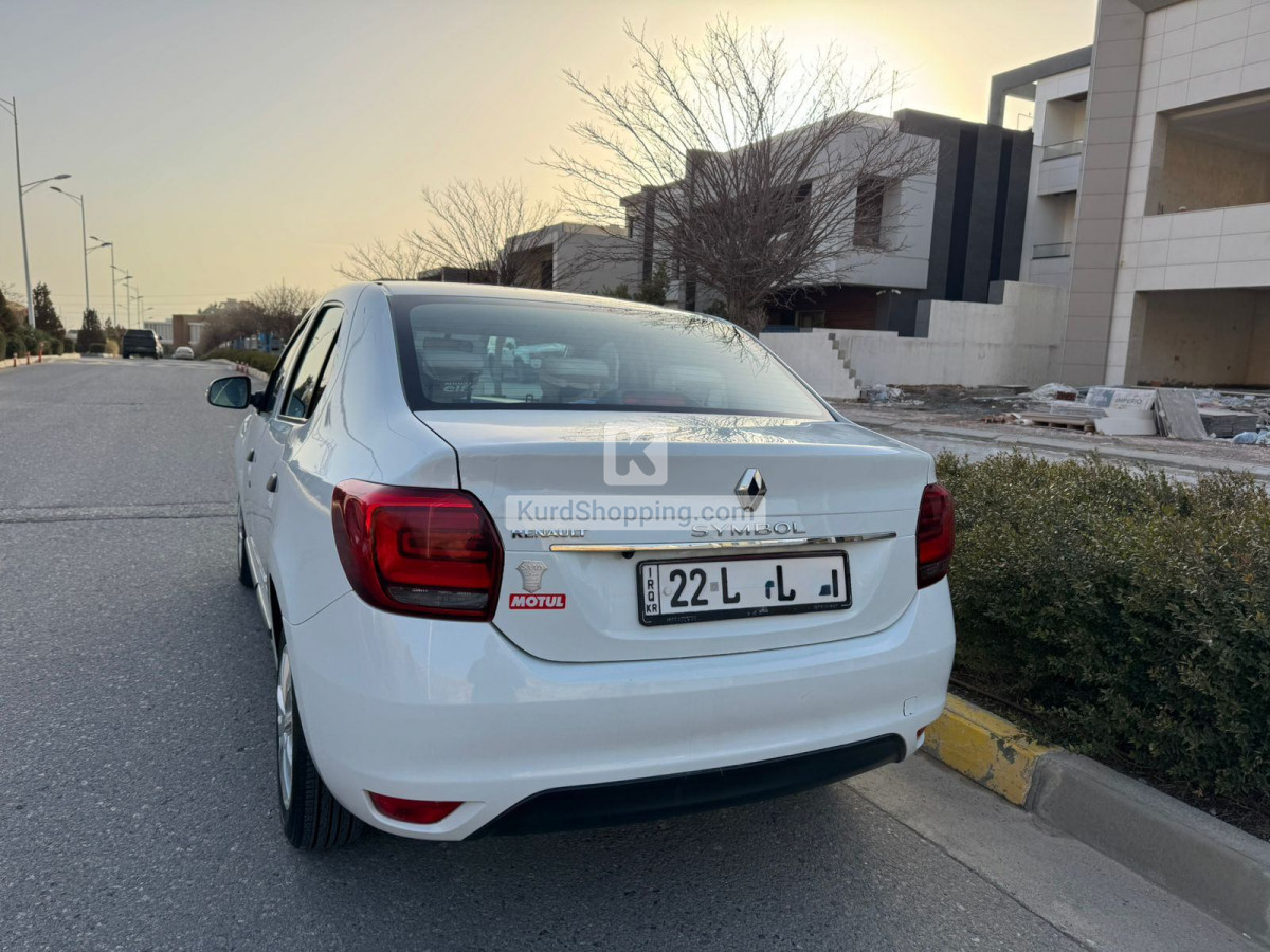 Renault symbol 2020