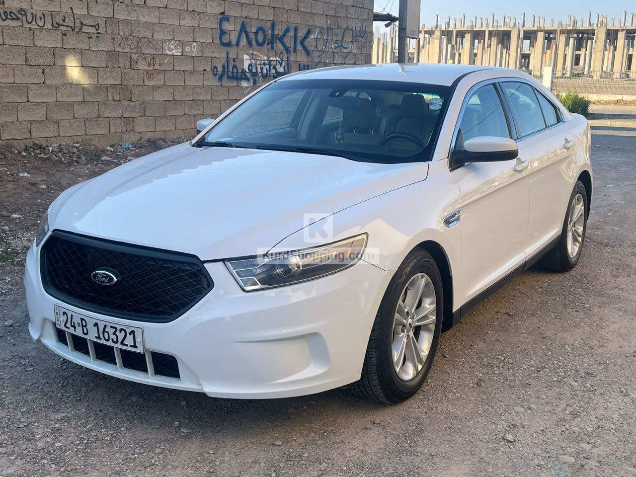 Ford Taurus 2013
