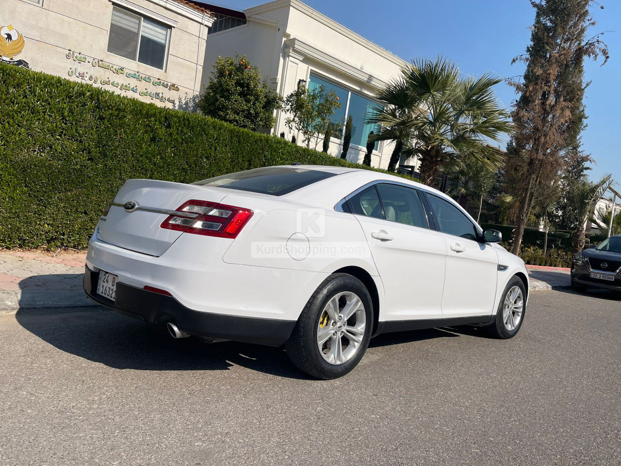 Ford Taurus 2013