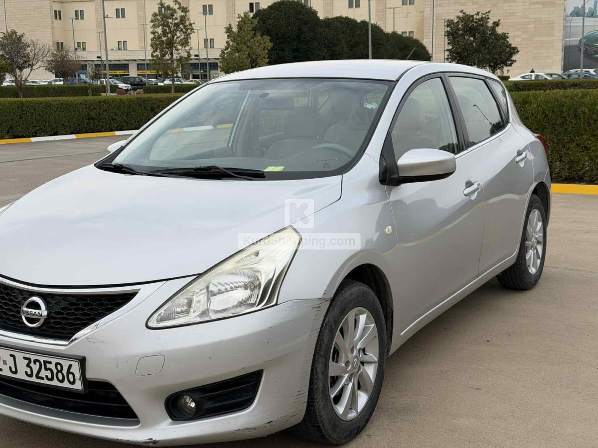 Nissan Tiida 2016