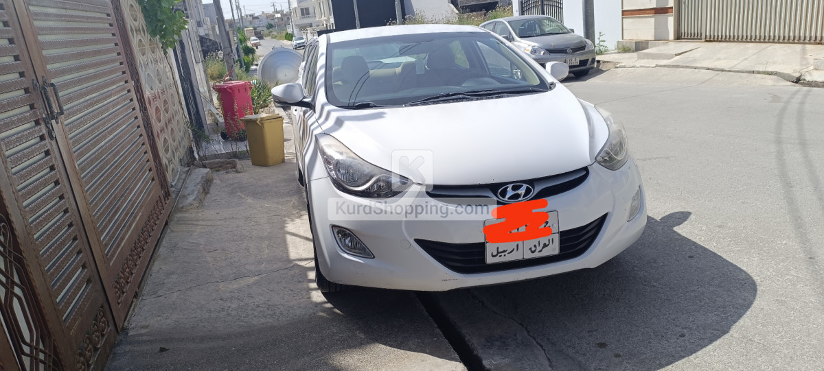 Hyundai Elantra 2013