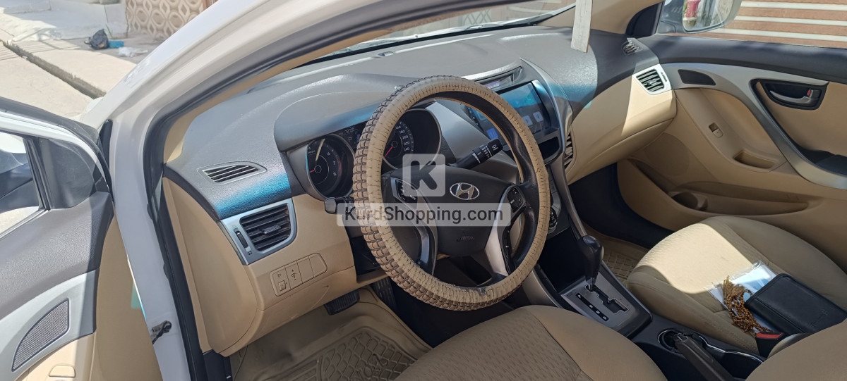 Hyundai Elantra 2013
