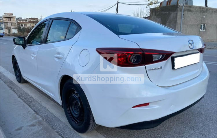 Mazda Mazda3 2015
