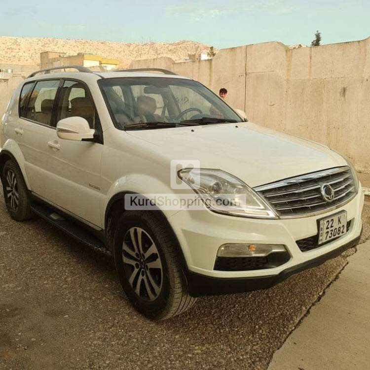 Ssangyong Rexton 2015