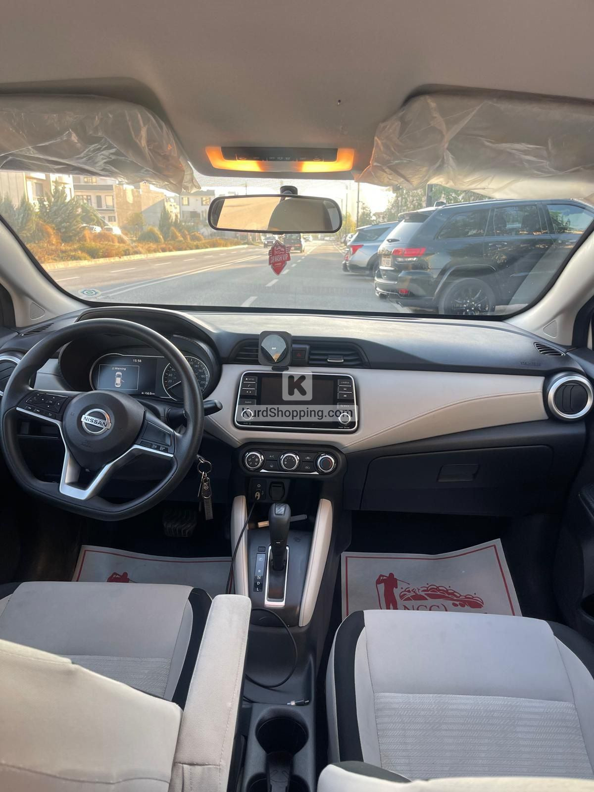 Nissan Sunny 2022