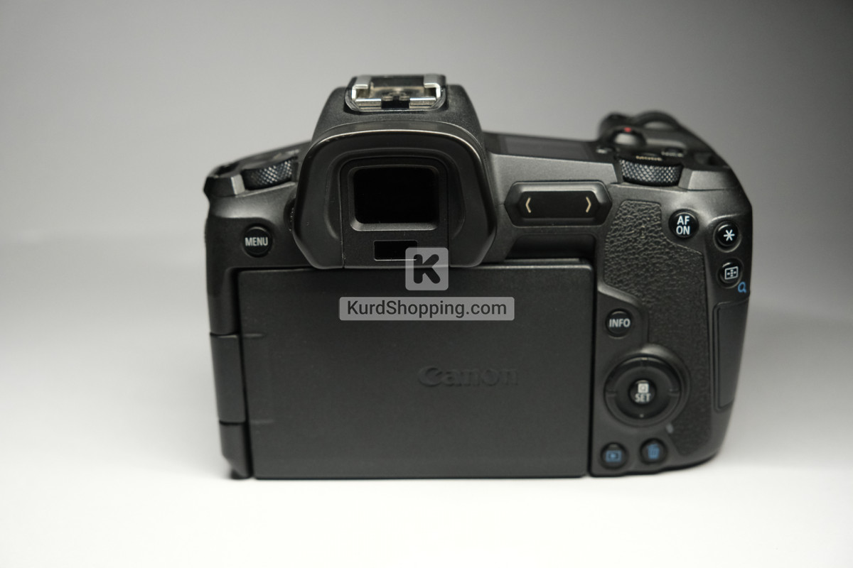 Canon EOS R