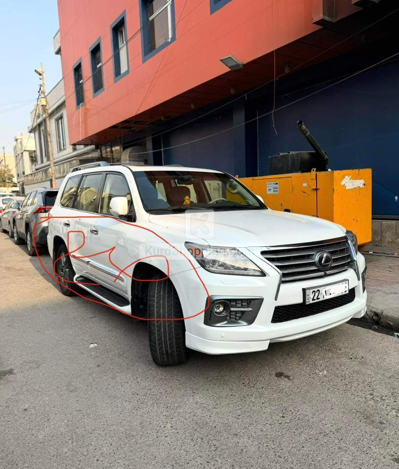 Lexus LX570 2013