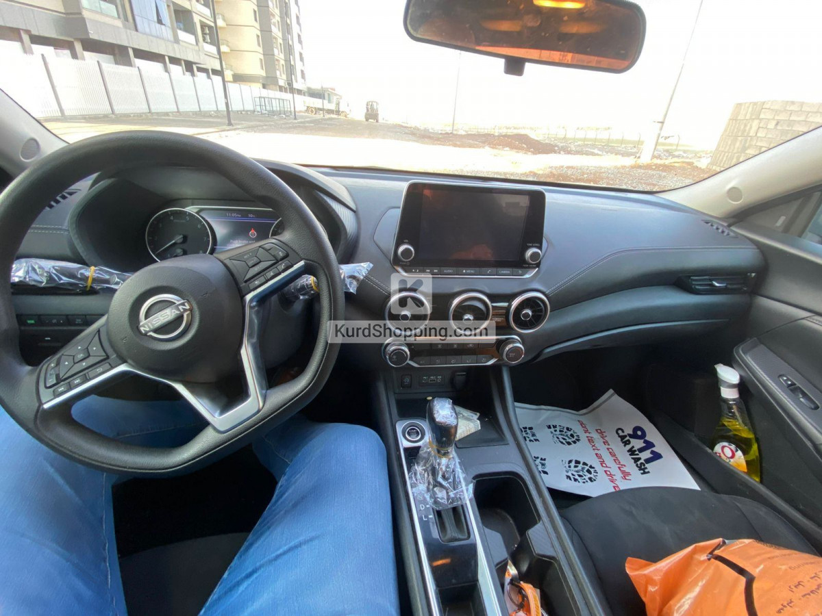 Nissan Sentra 2024