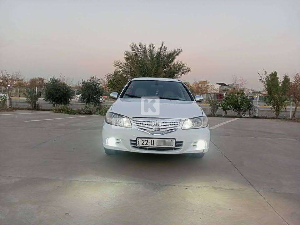 Nissan Sunny 2009