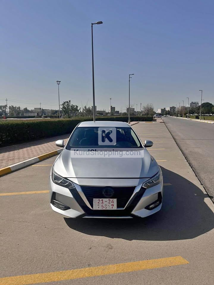 Nissan Sentra 2023