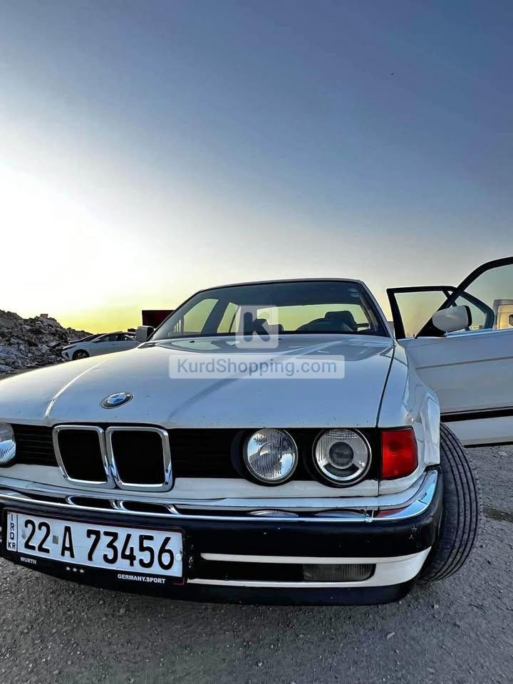 BMW 7 Series 1992