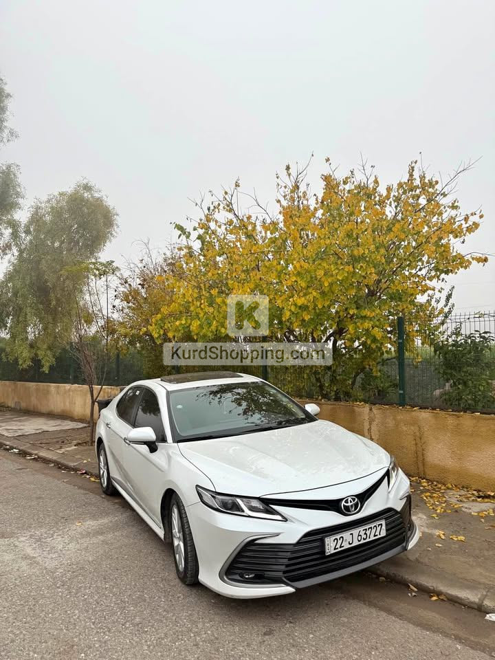Toyota Camry 2021