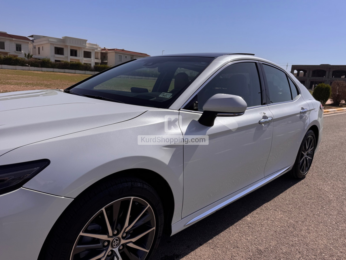 Toyota Camry 2024