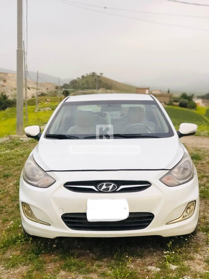 Hyundai Accent 2013