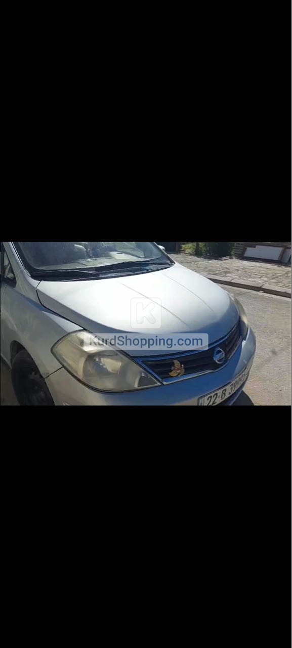 Nissan تیدا 2011