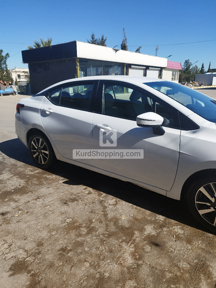 Nissan Sunny 2021