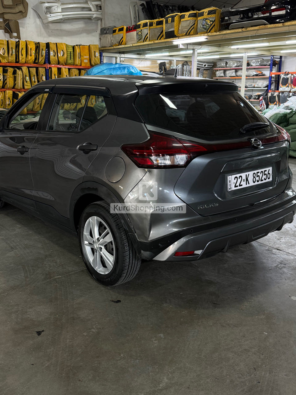 Nissan کیکس 2021