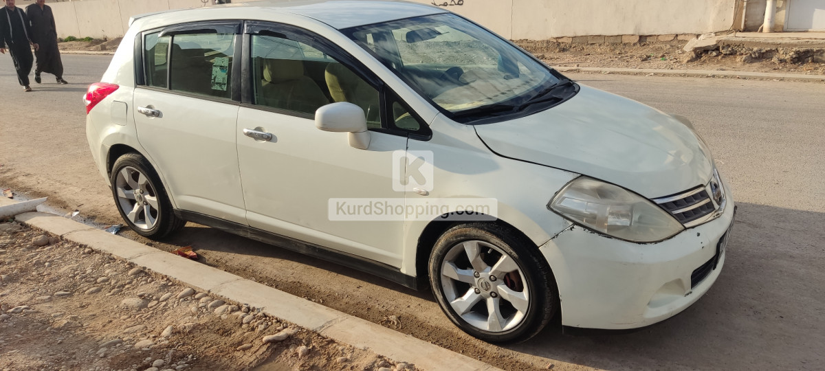 Nissan Tiida 2010