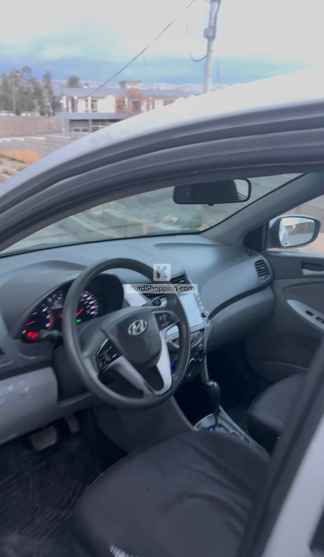 Hyundai Accent 2012