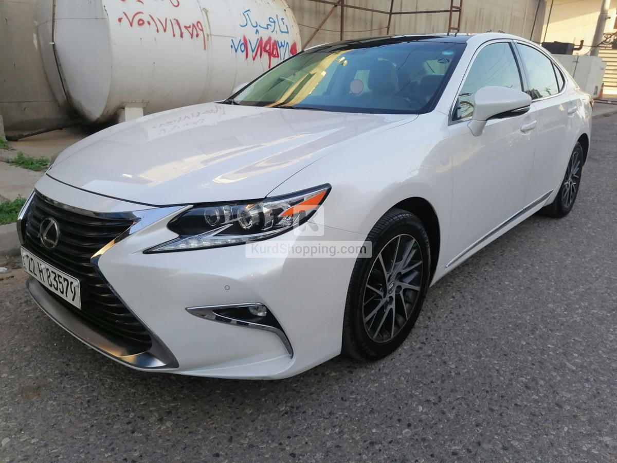 Lexus ES 350 2016