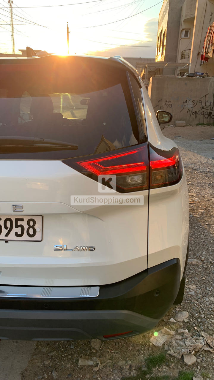 Nissan ڕۆج 2021