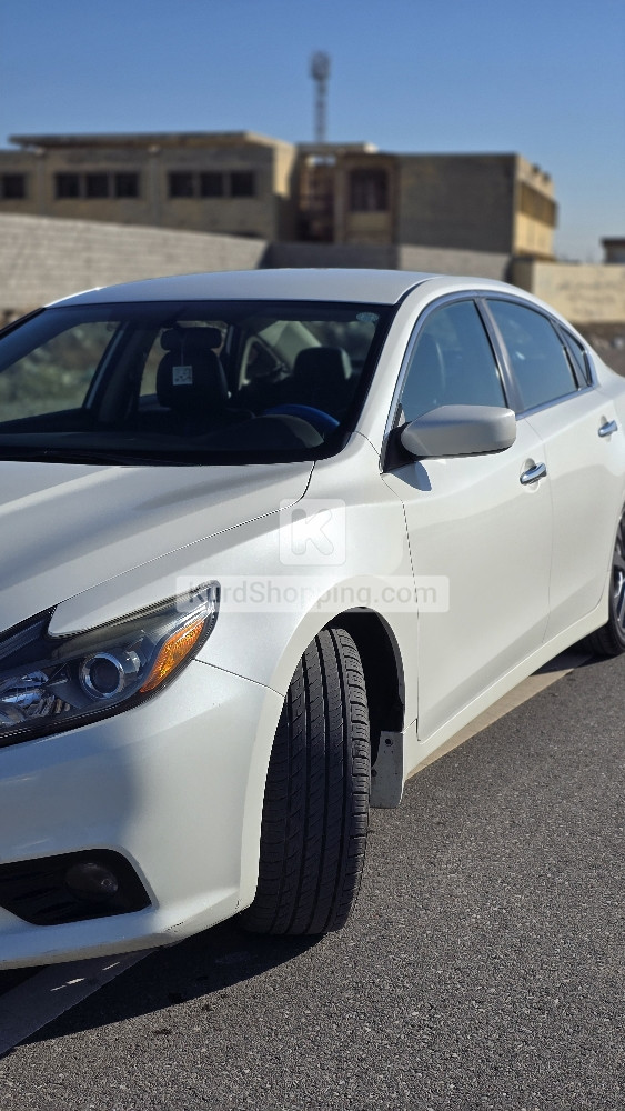Nissan Altima 2018