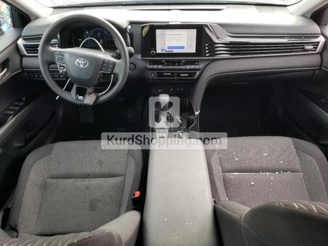 Toyota Camry 2025