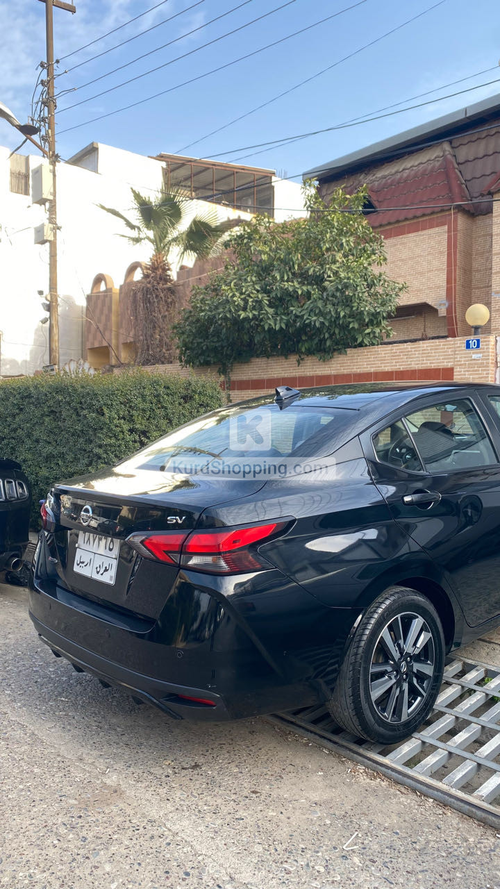 Nissan Versa 2021