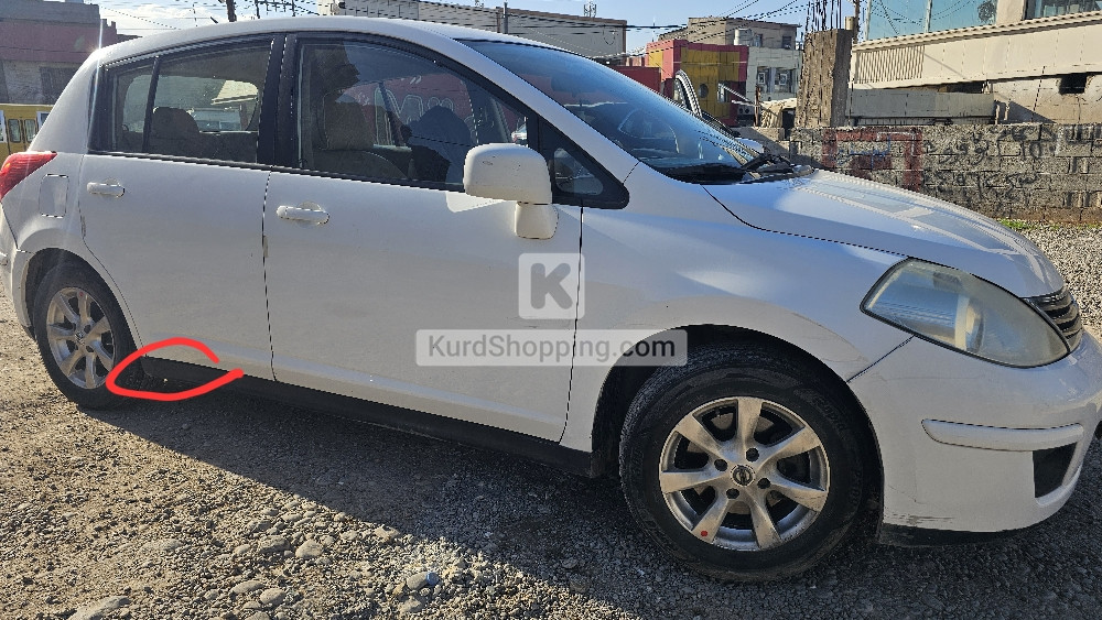 Nissan تیدا 2013