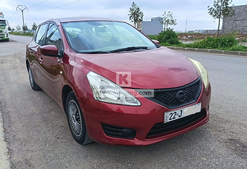 Nissan تیدا 2014