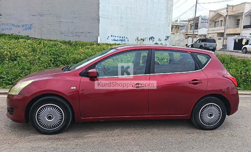 Nissan تیدا 2014