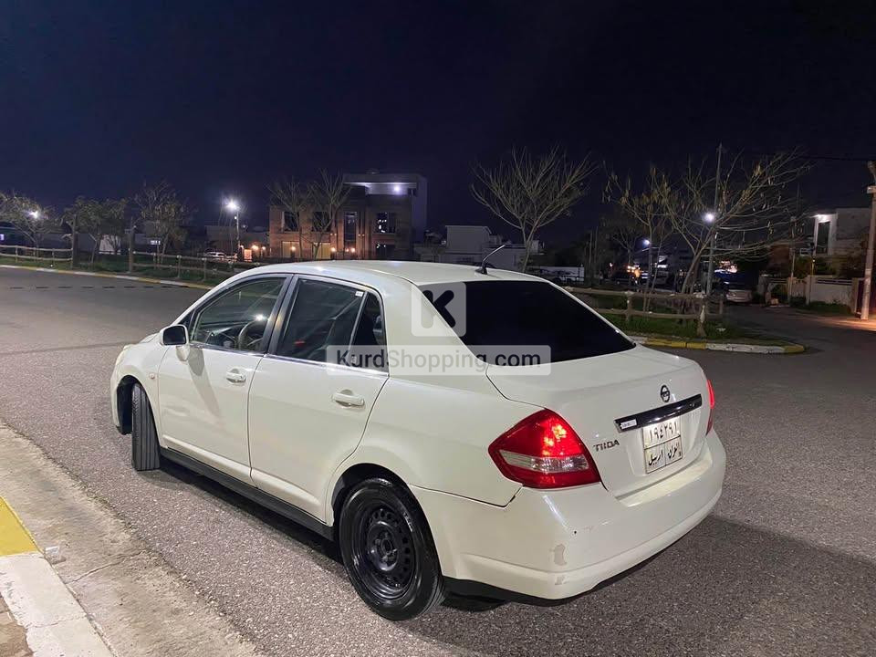 Nissan Tiida 2009