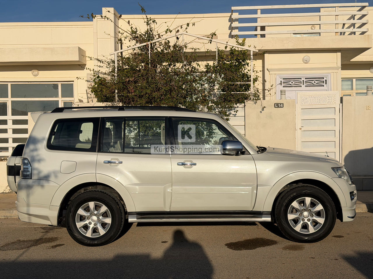 Mitsubishi Pajero 2016