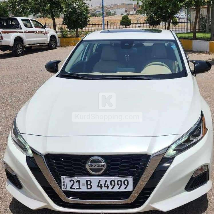 Nissan Altima 2020